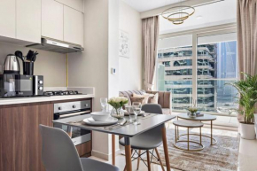 cozy 1BHK with a Burj Khalifa view